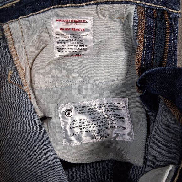 Ariat FR Cat 2 Mid Rise Boot Womens Size 28s Flame Resistant Jeans Dark Wash - Picture 6 of 7